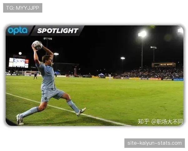 界外球判定规则：脚踩线是否算出界？