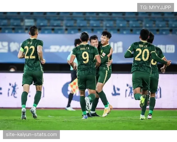 国安现危机！战术体系僵化引发球员不满，豪门底蕴能否助其重回巅峰？